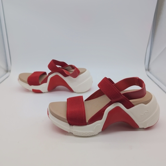 Mark Nason Los Angeles Sz 6.5 Catalina Red / White Women's Sandals - Picture 4 of 10